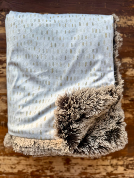 Baby Dotted Luxe Minky Fur Blanket
