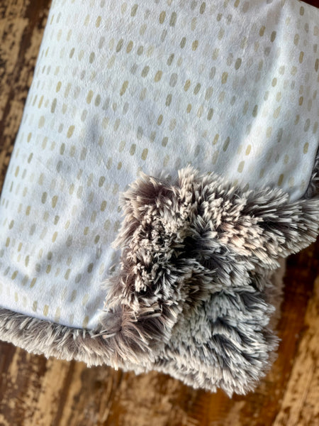 Baby Dotted Luxe Minky Fur Blanket
